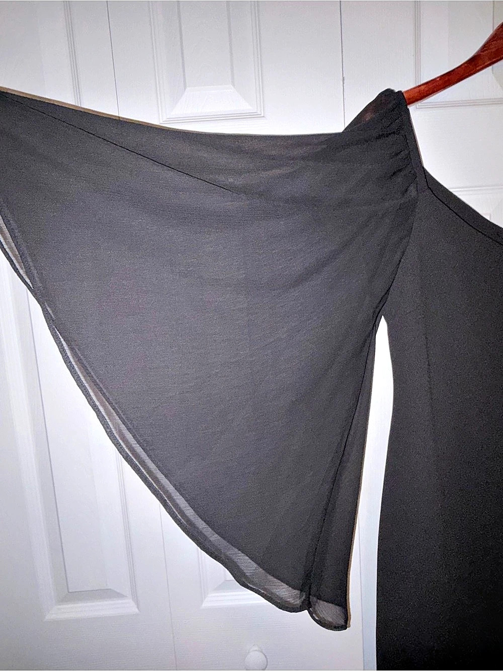 Calvin Klein Black Chiffon Cape Sleeve Sheath Dress Size 8 - Picture 6 of 8